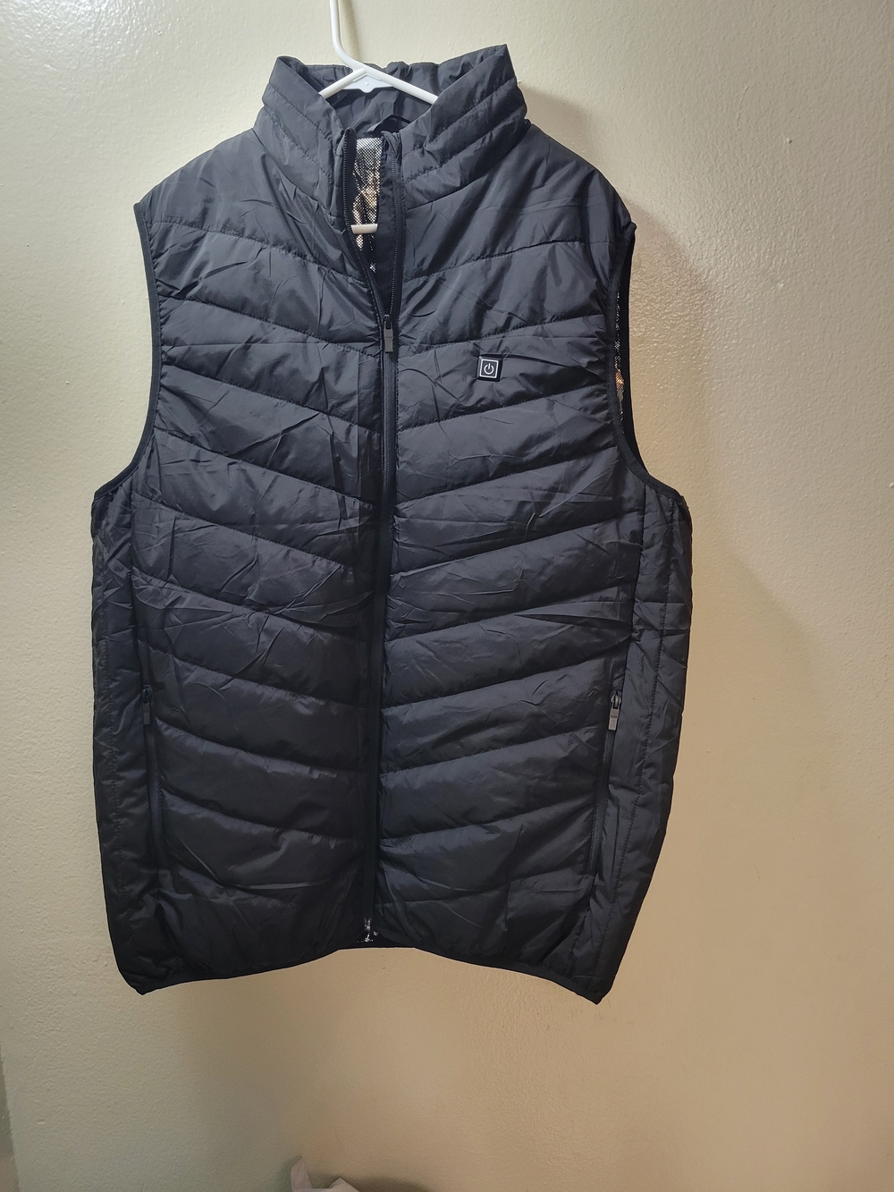 Quilted Puffer Vest in Black